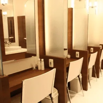 品川美容外科 横浜院のピコトーニングを受けた後のパウダールーム