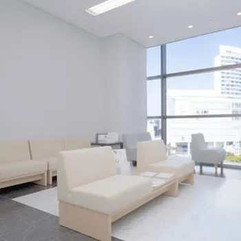 テティス横濱美容皮膚科のプラセンタ注射を受ける前の待合室