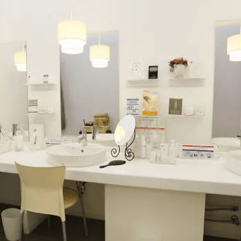 テティス横濱美容皮膚科のプラセンタ注射を受けた後のパウダールーム