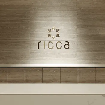 女性医療クリニック六花 横浜のプルリアルデンシファイを受ける前の受付