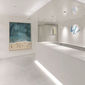 Y CLINICのプルリアルデンシファイを受ける前の受付