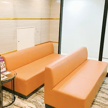 共立美容外科 横浜院の白玉点滴・注射を受ける前の待合室