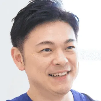 テティス横濱美容皮膚科のサブシジョンを担当する医師