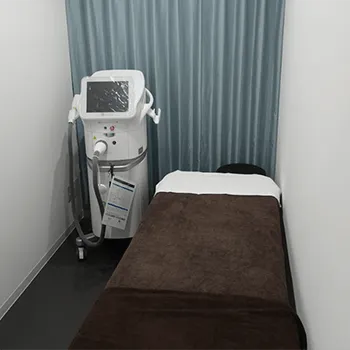 Arteskin Clinicのブレッシングを受ける施術室