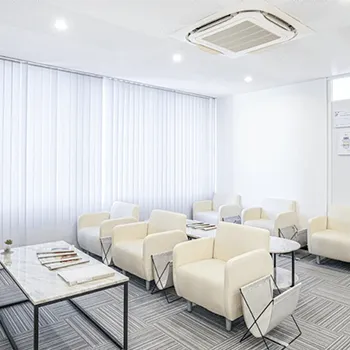 JSKINクリニック 東京銀座のブレッシングを受ける前の待合室