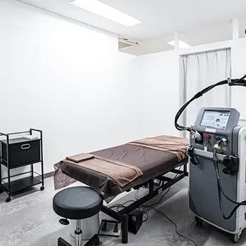 JSKINクリニック 東京銀座のブレッシングを受ける施術室