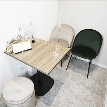 水の森美容クリニック 全国3院のブレッシングを受ける前のカウンセリングルーム