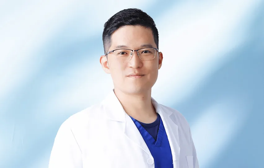 eクリニック勘定正哉医師の口コミ評判・経歴は？　プロフィール画像