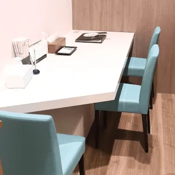 ゼティス ビューティークリニック福岡院のプルリアルバイオスカルプチャーを受ける前の診察室