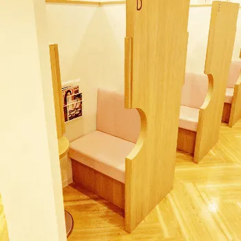 広島プルミエクリニックの鼻整形を受ける前の待合室