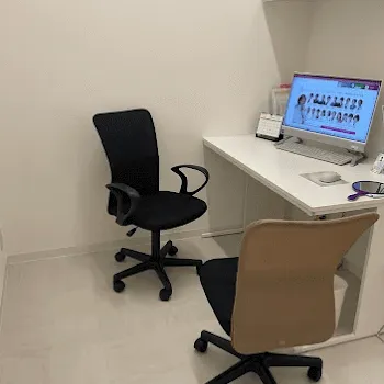 ルラ美容クリニック 広島院の糸リフトを受ける前の診察室