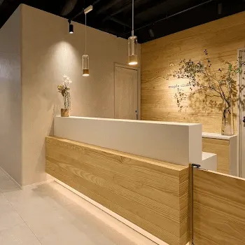 広島美容外科メイプルクリニックの糸リフトを受ける前の受付