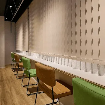 広島美容外科メイプルクリニックの糸リフトを受ける前の待合室