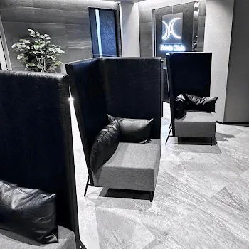 ネビュラクリニック 広島院の糸リフトを受ける前の待合室