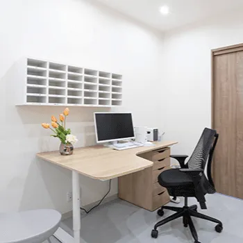 わかば皮ふ形成クリニックの糸リフトを受ける前の診察室