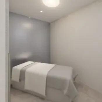 PRISM Beauty Clinic 大阪付近1院の院内のジュブゼンを受ける施術室