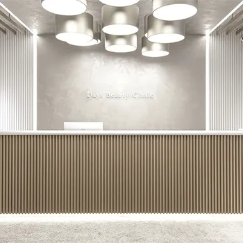 Days Beauty Clinic 東京2院のブレッシングを受ける前の受付