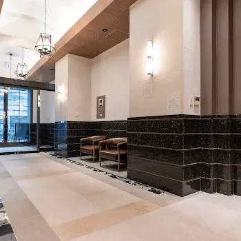 CLEAN BEAUTY CLINIC 麻布院のプルリアルバイオスカルプチャーを受ける前の待合室