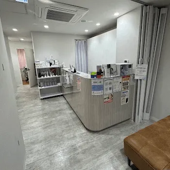MBC・麻布十番(皮膚科・美容皮膚科)のプルリアルバイオスカルプチャーを受ける前の受付