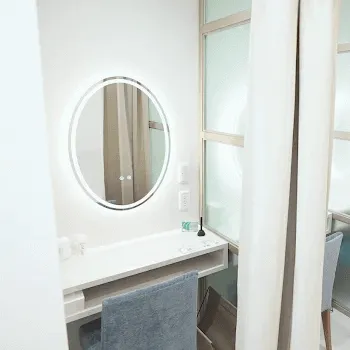 水の森美容クリニック 東京3院のプルリアルバイオスカルプチャーを受けた後のパウダールーム