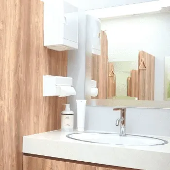 NEO Skin Clinic 東京1院のプルリアルバイオスカルプチャーを受けた後のパウダールーム