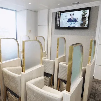 水の森美容クリニック 横浜院のプルリアルバイオスカルプチャーを受ける前の待合室