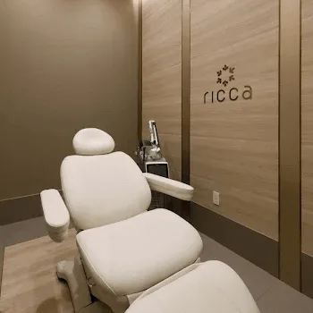 女性医療クリニック 六花 横浜のプルリアルバイオスカルプチャーを受ける施術室