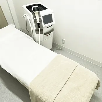 リゼクリニックの医療脱毛を受ける施術室