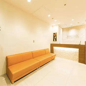 肌と歯のクリニック 東京ベイ幕張の脂肪冷却を受ける前の受付