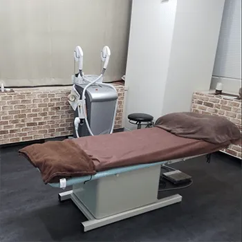 湘南美容クリニック 千葉センシティ院の脂肪冷却を受ける施術室