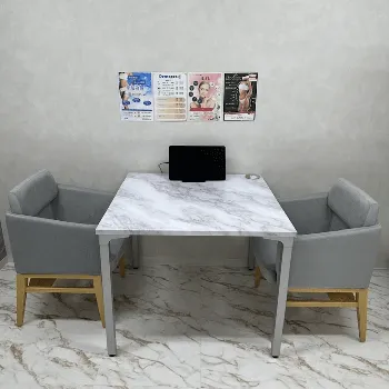 Dr.医療ボディクリニックの脂肪冷却を受ける前のカウンセリングルーム