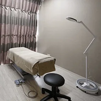 銀座よしえクリニック 銀座院の脂肪冷却を受ける施術室