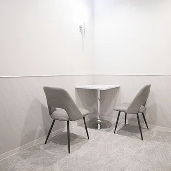 リエートクリニック 池袋院の脂肪冷却を受ける前のカウンセリングルーム