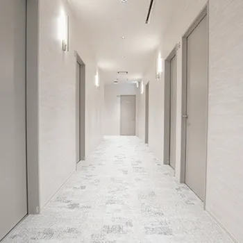 リエートクリニック 池袋院の脂肪冷却を受ける前の廊下