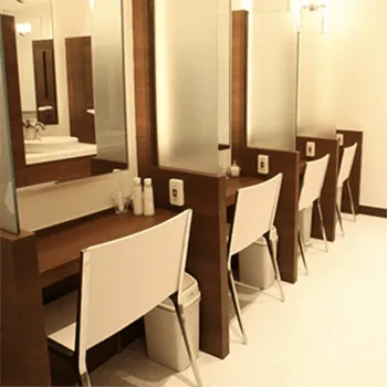 品川美容外科 横浜院の脂肪冷却を受けた後のパウダールーム