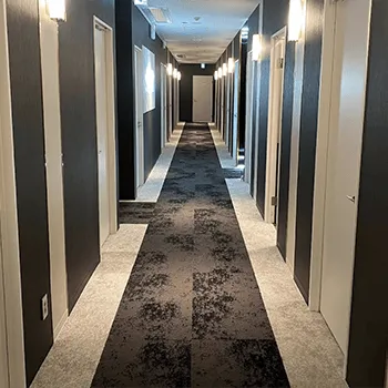 ディオクリニック 新宿院の脂肪冷却を受ける前の廊下