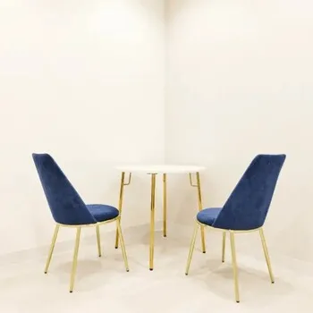 URARAクリニック 横浜/神奈川付近2院の脂肪冷却を受ける前のカウンセリングルーム