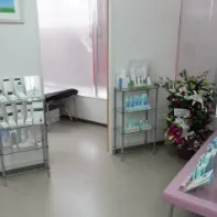 ゆり皮膚科の院内の様子