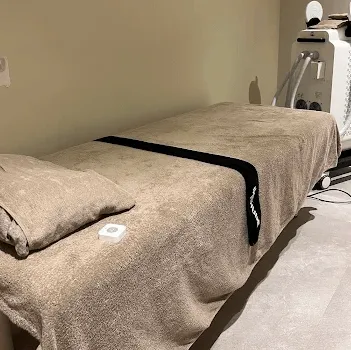LIGHT CLINICのボルニューマを受ける前の施術室