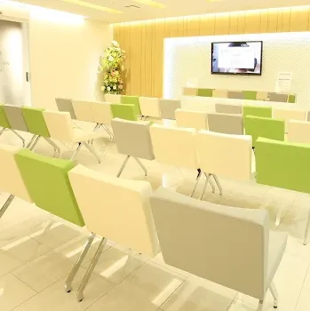 品川美容外科 横浜院のピコレーザーを受ける前の待合室