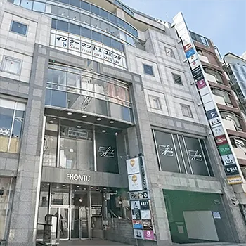 東京形成美容外科の二重整形を受ける店舗の外観